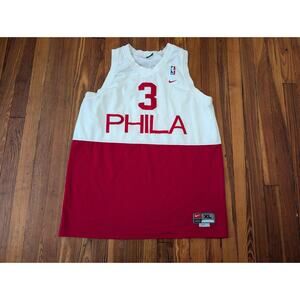 Nike Allen Iverson VTG Red/White Mens XL Jersey in good condition.